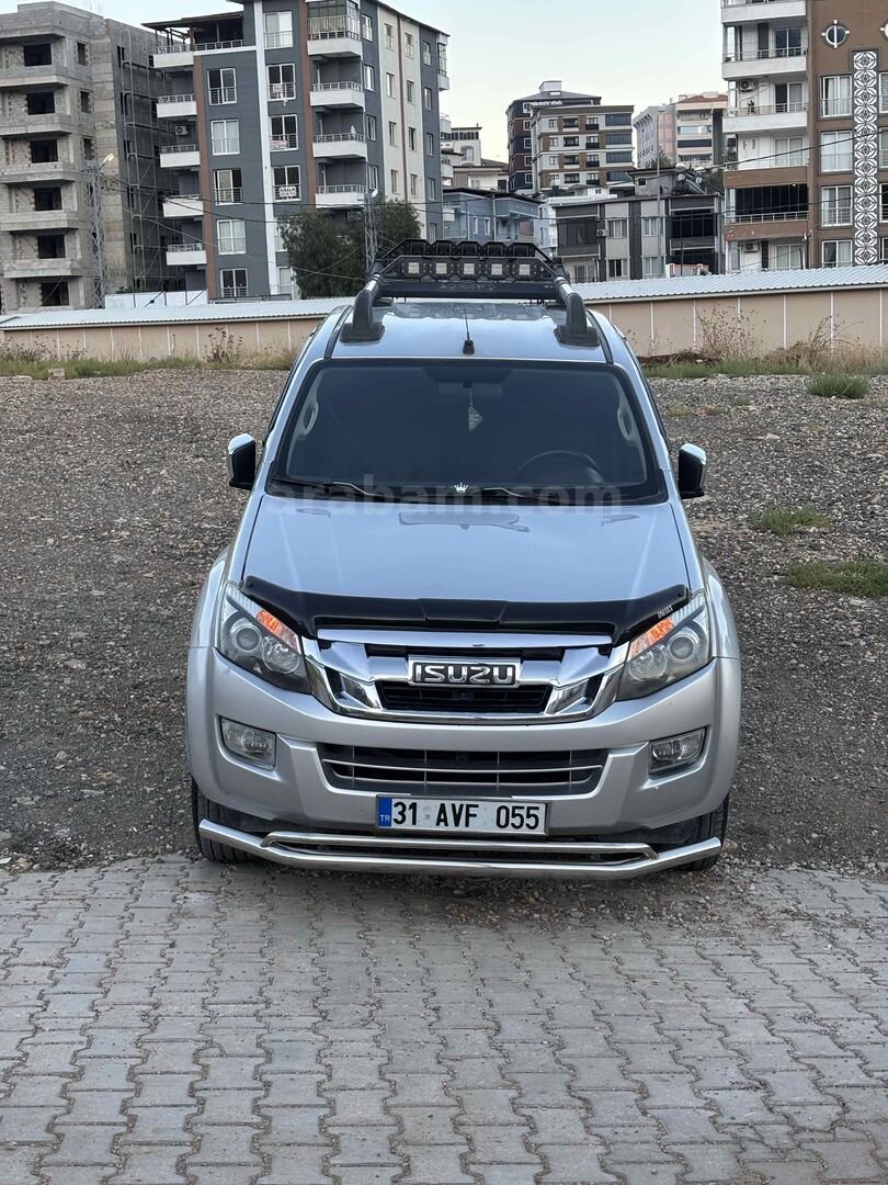Sahibinden Isuzu D-Max 2.5 4x2 Limited 2014 Model Hatay 253.000 km Gri 2
