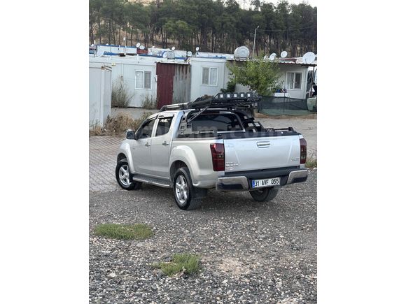 Sahibinden Isuzu D-Max 2.5 4x2 2014 Model 