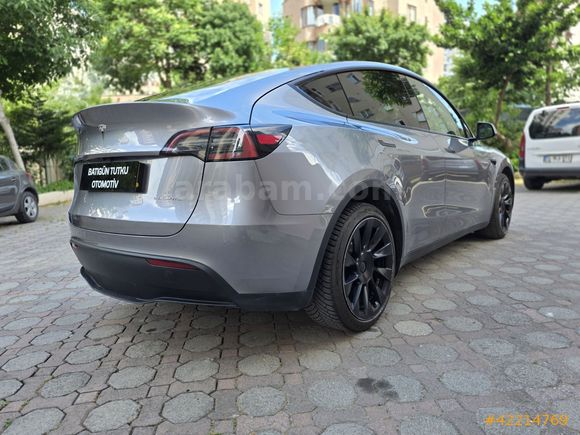 2023 TESLA LONG RANGE BOYASIZ-SERVİS BAKIMLI ORJ.71.000 KM...