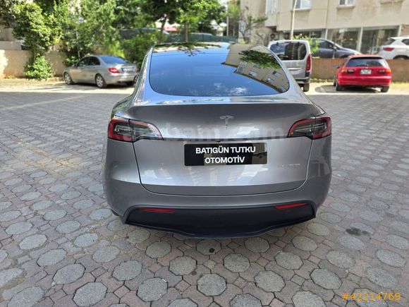 2023 TESLA LONG RANGE BOYASIZ-SERVİS BAKIMLI ORJ.71.000 KM...