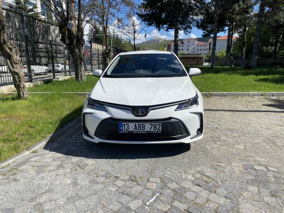 Toyota Corolla 1.5 Vision Plus 2025 Model 