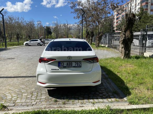 Toyota Corolla 1.5 Vision Plus 2025 Model 
