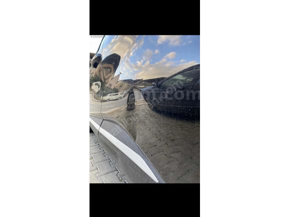 Sahibinden Renault Captur 1.3 TCe Icon 2020 Model 
