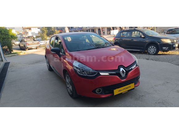 RENAULT CLİO TAUCH 0.9 TCE 182 BİN KM'DE.