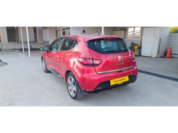 RENAULT CLİO TAUCH 0.9 TCE 182 BİN KM'DE.