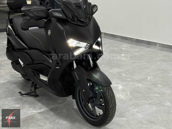HATASIZ 2024 YAMAHA X-MAX 250 TECH MAX GARANTİ AKSESUARLI 4 BNDE