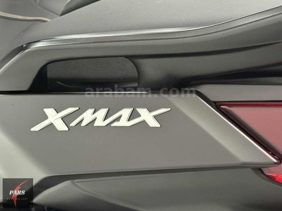 HATASIZ 2024 YAMAHA X-MAX 250 TECH MAX GARANTİ AKSESUARLI 4 BNDE