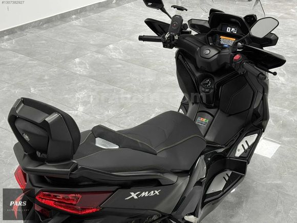 HATASIZ 2024 YAMAHA X-MAX 250 TECH MAX GARANTİ AKSESUARLI 4 BNDE
