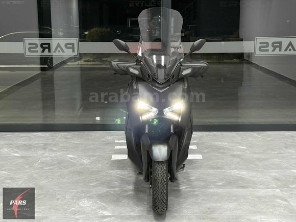 HATASIZ 2024 YAMAHA X-MAX 250 TECH MAX GARANTİ AKSESUARLI 4 BNDE