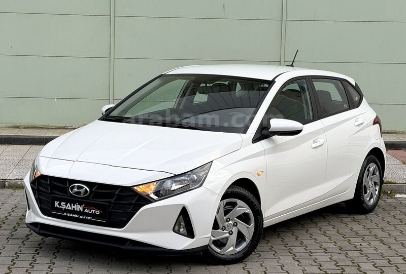 Galeriden Hyundai i20 1.4 MPI Jump 2023 Model Samsun 66.000 km Beyaz