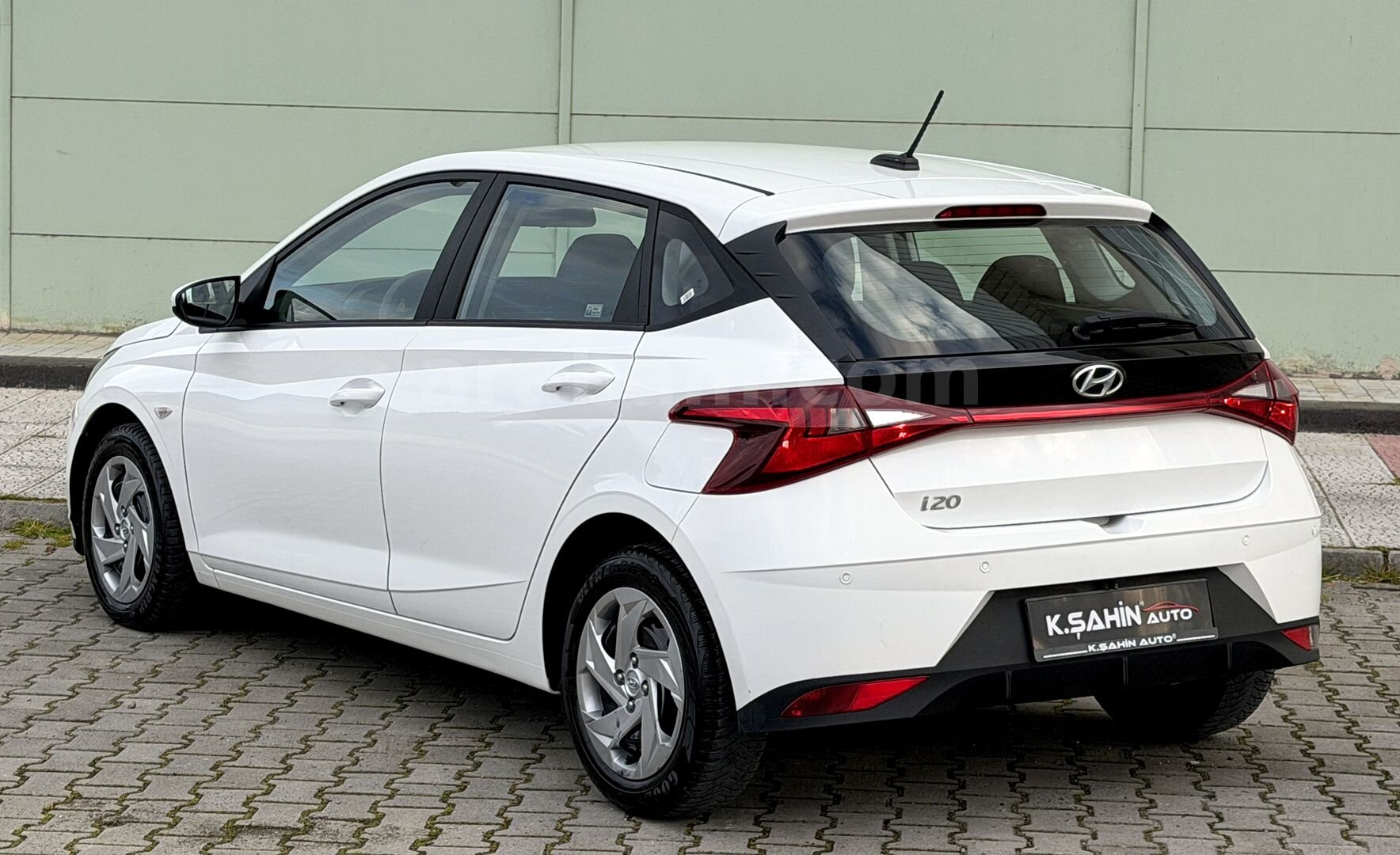 Galeriden Hyundai i20 1.4 MPI Jump 2023 Model Samsun 66.000 km Beyaz 5