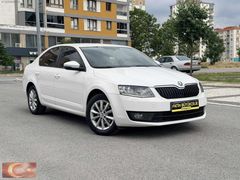 2016 MODEL 163.000 KM'de BOYASIZ HATASIZ MASRAFSIZ OCTAVİA STYLE