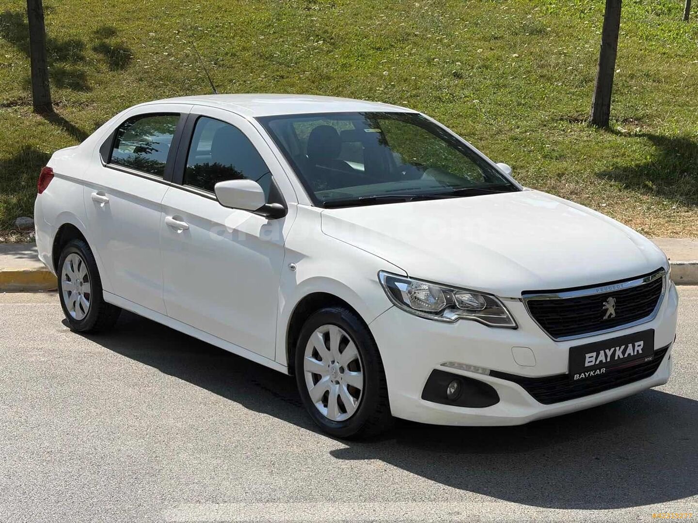 Galeriden Peugeot 301 1.6 BlueHDI Active 2018 Model İstanbul 189.000 km Beyaz 1