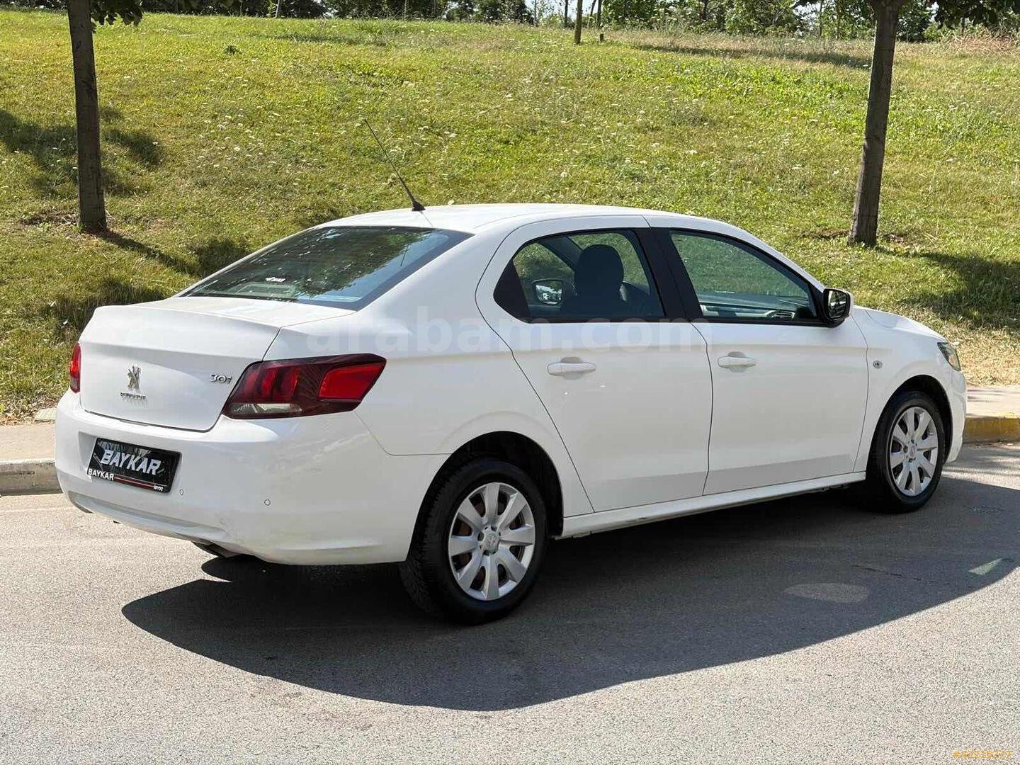 Galeriden Peugeot 301 1.6 BlueHDI Active 2018 Model İstanbul 189.000 km Beyaz 7