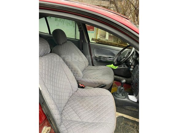 Sahibinden Renault Megane 1.9 D RN 2000 Model 