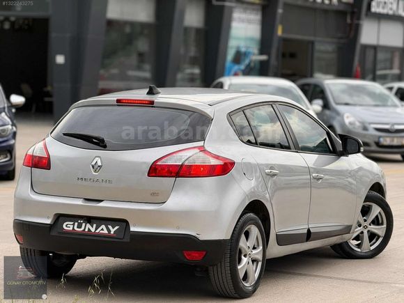 ACİL SATILIK 2014 MODEL RENAULT MEGAN 1.5 DCİ TOCUH OTOMATİK