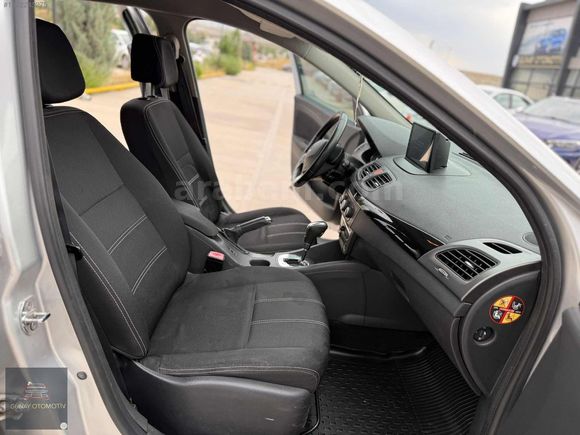 ACİL SATILIK 2014 MODEL RENAULT MEGAN 1.5 DCİ TOCUH OTOMATİK