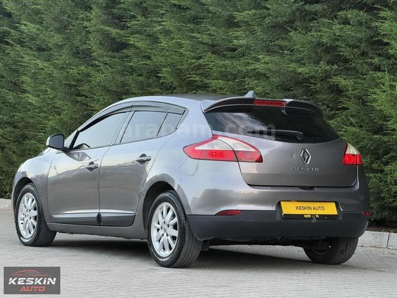 KESKİN AUTODAN 2010 MEGANE III 1.6 EXPRESSION DEĞİŞENSİZ