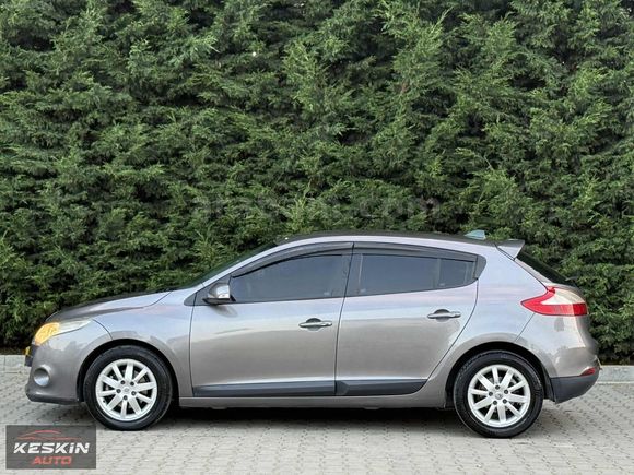 KESKİN AUTODAN 2010 MEGANE III 1.6 EXPRESSION DEĞİŞENSİZ
