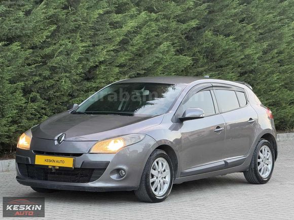 KESKİN AUTODAN 2010 MEGANE III 1.6 EXPRESSION DEĞİŞENSİZ