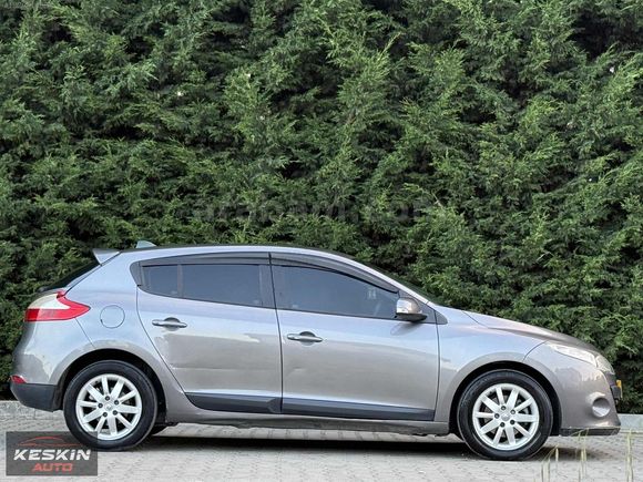 KESKİN AUTODAN 2010 MEGANE III 1.6 EXPRESSION DEĞİŞENSİZ
