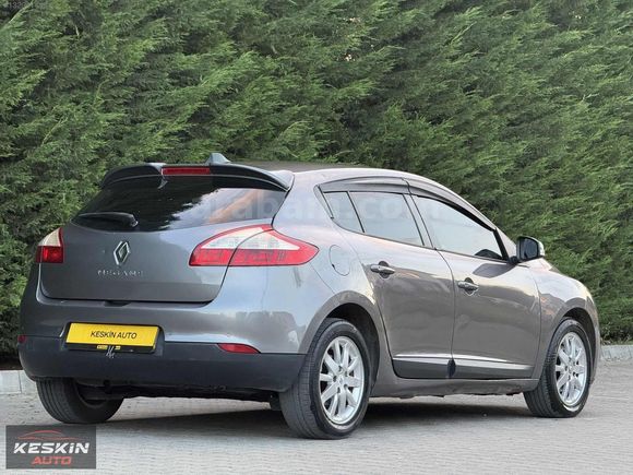 KESKİN AUTODAN 2010 MEGANE III 1.6 EXPRESSION DEĞİŞENSİZ