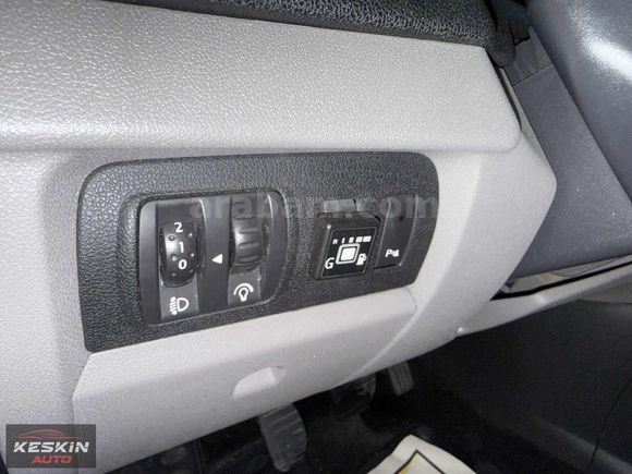KESKİN AUTODAN 2010 MEGANE III 1.6 EXPRESSION DEĞİŞENSİZ