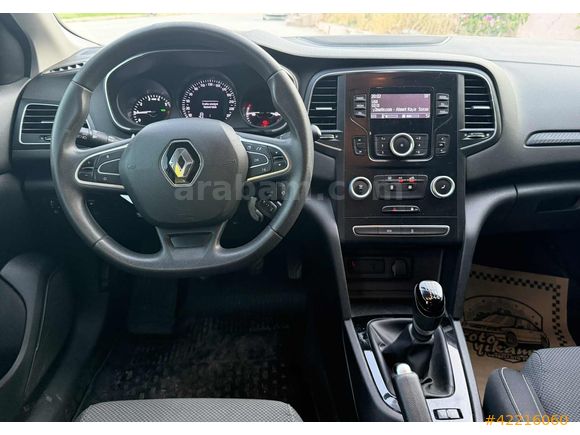 2020 MODEL RENAULT MEGANE 72.000 KM HATASIZ
