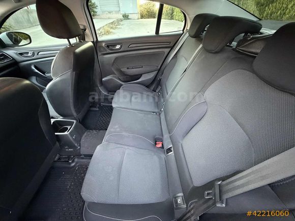 2020 MODEL RENAULT MEGANE 72.000 KM HATASIZ