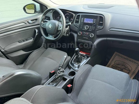 2020 MODEL RENAULT MEGANE 72.000 KM HATASIZ