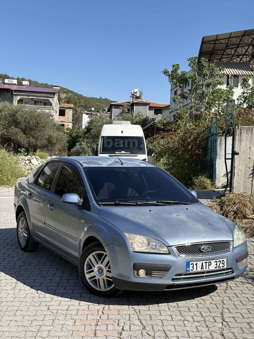 Sahibinden Ford Focus 1.6 TDCi Ghia 2006 Model Hatay 354.500 km Mavi 3