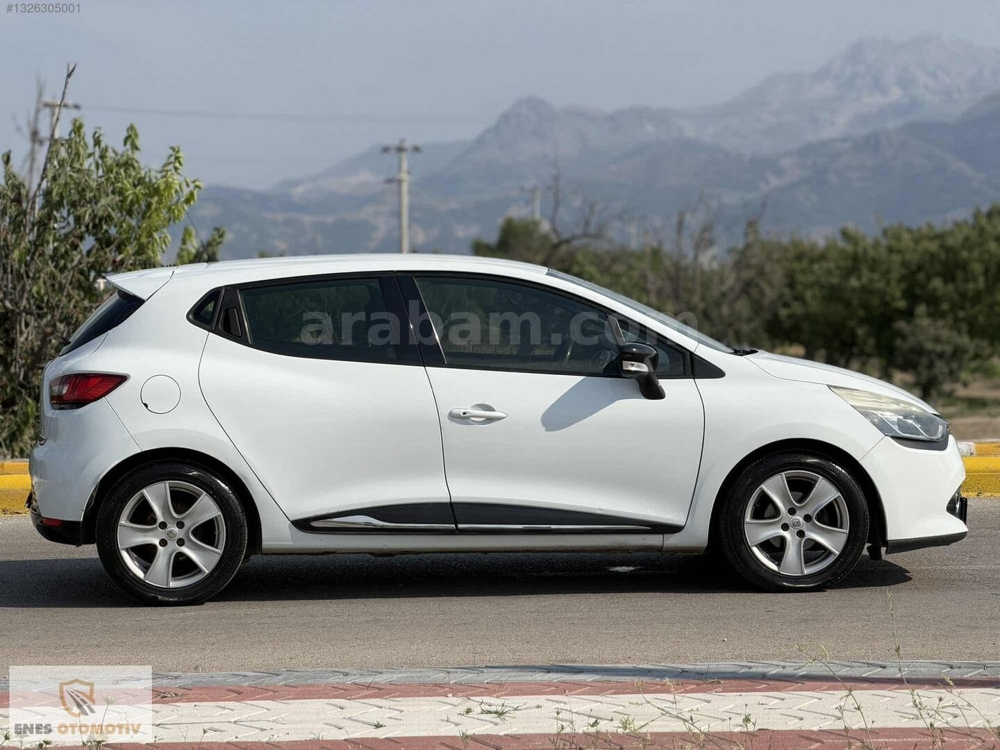 Galeriden Renault Clio 1.5 dCi Icon 2015 Model Isparta 177.000 km Beyaz 4