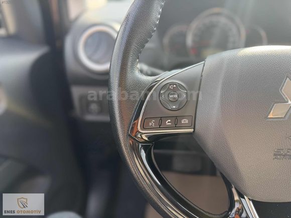 2022 MITSUBISHI SPACE STAR PARÇA BOYALI 23.000 KM ÖZEL RENK
