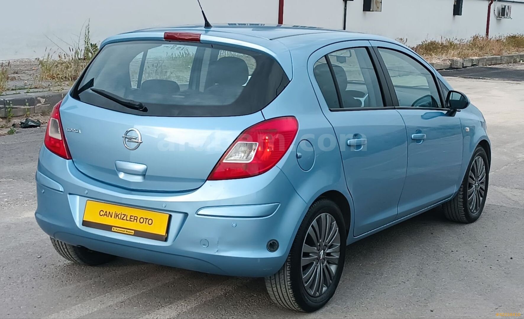 Galeriden Opel Corsa 1.4 Twinport Enjoy 2013 Model Sivas 112.000 km Mavi 6