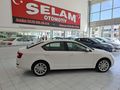 SKODA OCTAVYA MANUEL 2 PARÇA BOYA LI