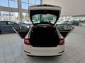 SKODA OCTAVYA MANUEL 2 PARÇA BOYA LI