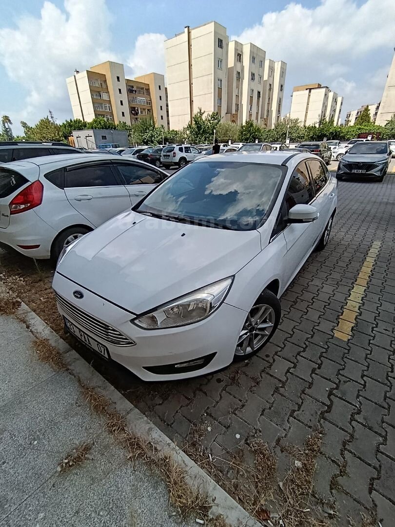Sahibinden Ford Focus 1.6 TDCi Trend X 2014 Model Mersin 230.000 km Beyaz 1