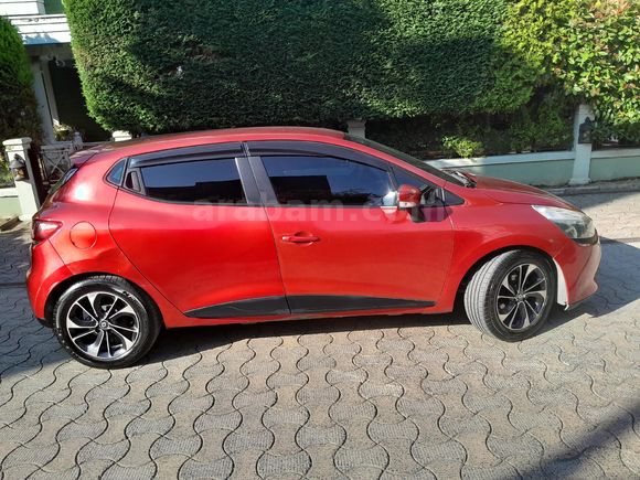 Sahibinden Renault Clio 1.2 Joy 2014 Model