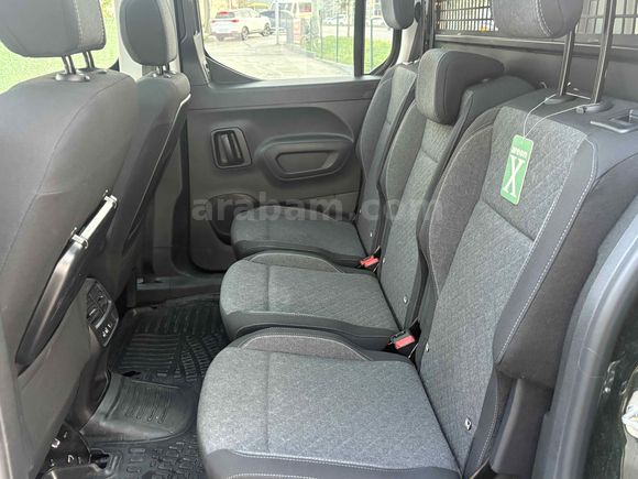 Sahibinden Opel Combo 1.5 CDTI Ultimate 2025 Model 