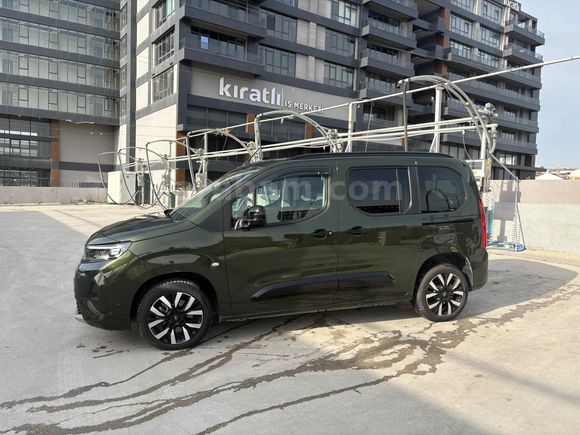 Sahibinden Opel Combo 1.5 CDTI Ultimate 2025 Model 