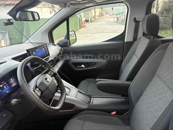 Sahibinden Opel Combo 1.5 CDTI Ultimate 2025 Model 
