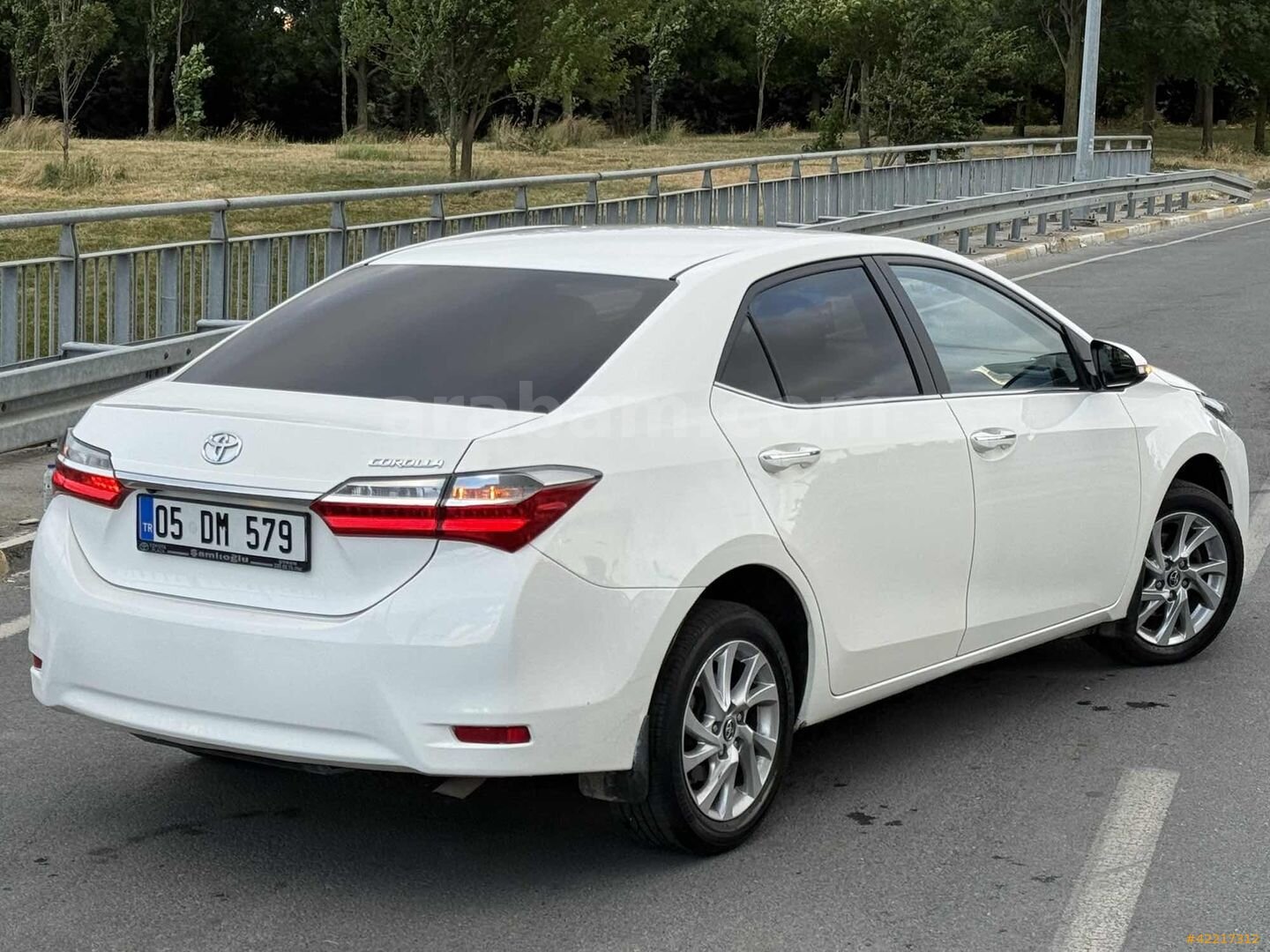 Galeriden Toyota Corolla 1.6 Advance 2016 Model İstanbul 88.000 km Beyaz 6