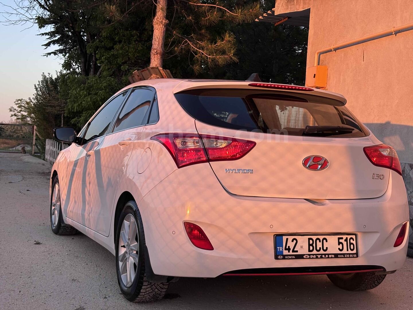 Sahibinden Hyundai i30 1.6 CRDi Style 2012 Model Konya 228.000 km Beyaz 2