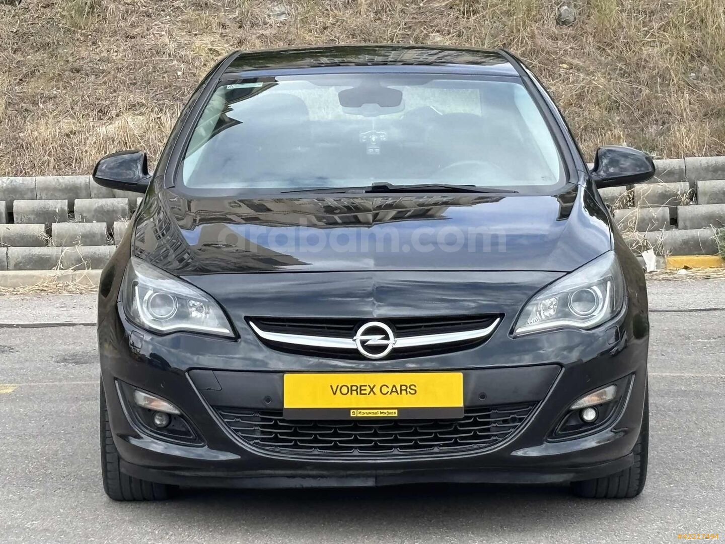 Galeriden Opel Astra 1.6 CDTI Elite 2016 Model İstanbul 215.000 km Siyah 2