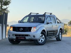 NAVARA 2.5 4x2 SE