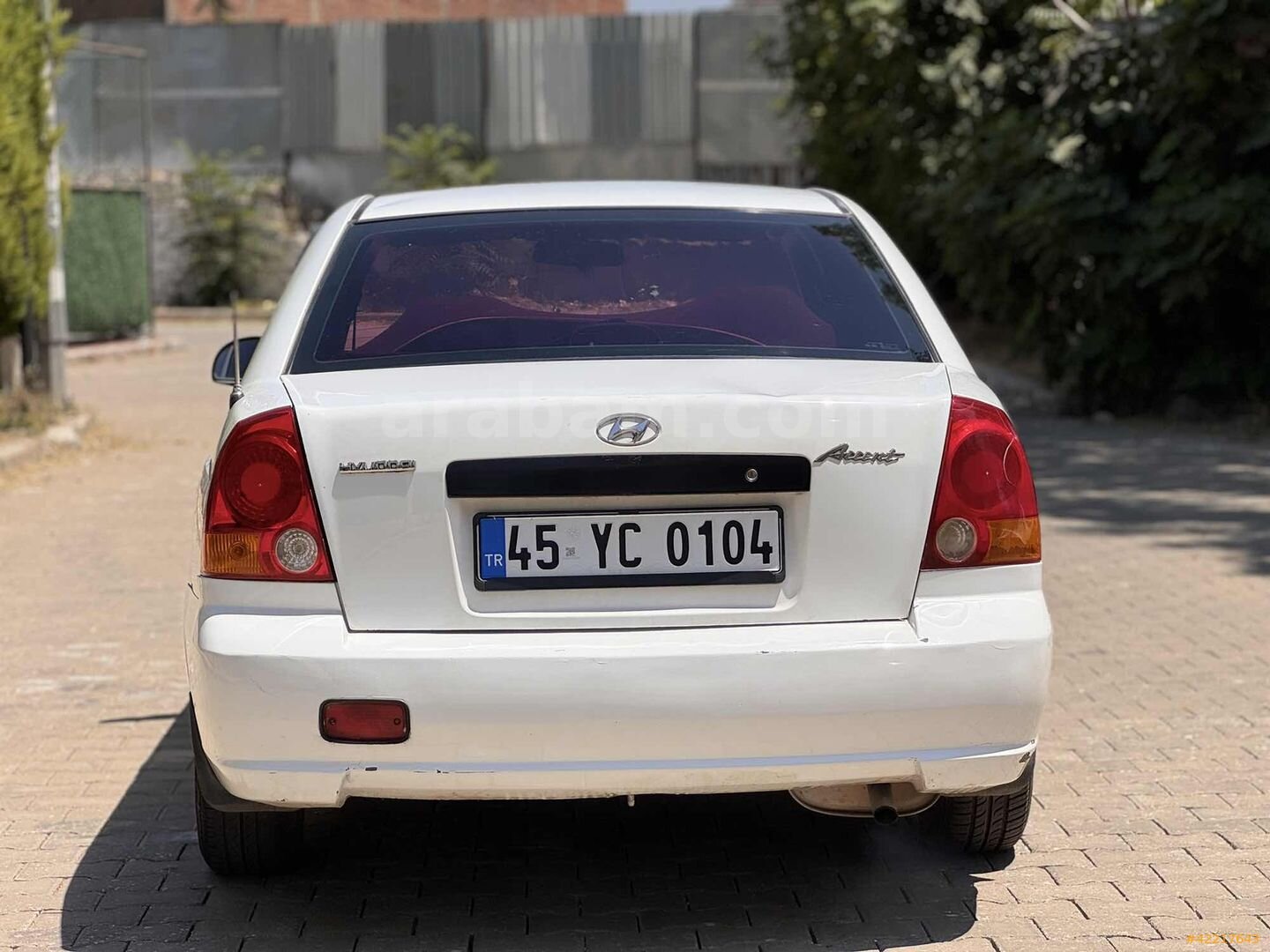 Galeriden Hyundai Accent 1.3 Admire 2006 Model İzmir 280.000 km Beyaz 6