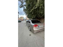 Sahibinden Honda Civic 1.6i VTEC ES 2004 Model 