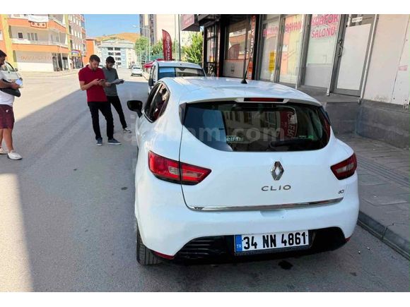 Sahibinden Renault Clio 1.5 dCi Touch 2015 Model 