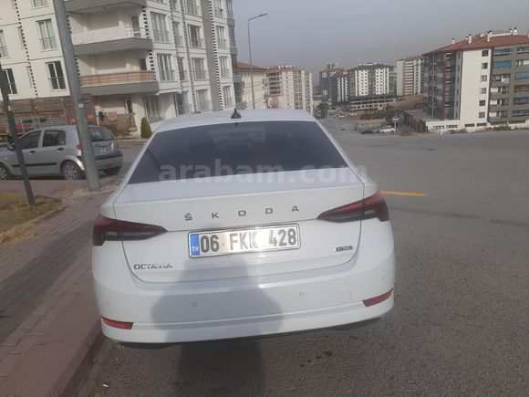 2021 Skoda Octavia 1.5 e-Tec Elite