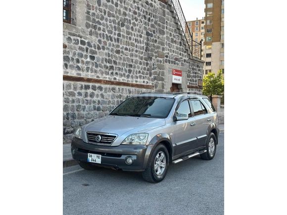 2006 MODEL KİA SORENTO 2.5 CDRI SUNROOF DERİ ISITMA GERİ GRŞ